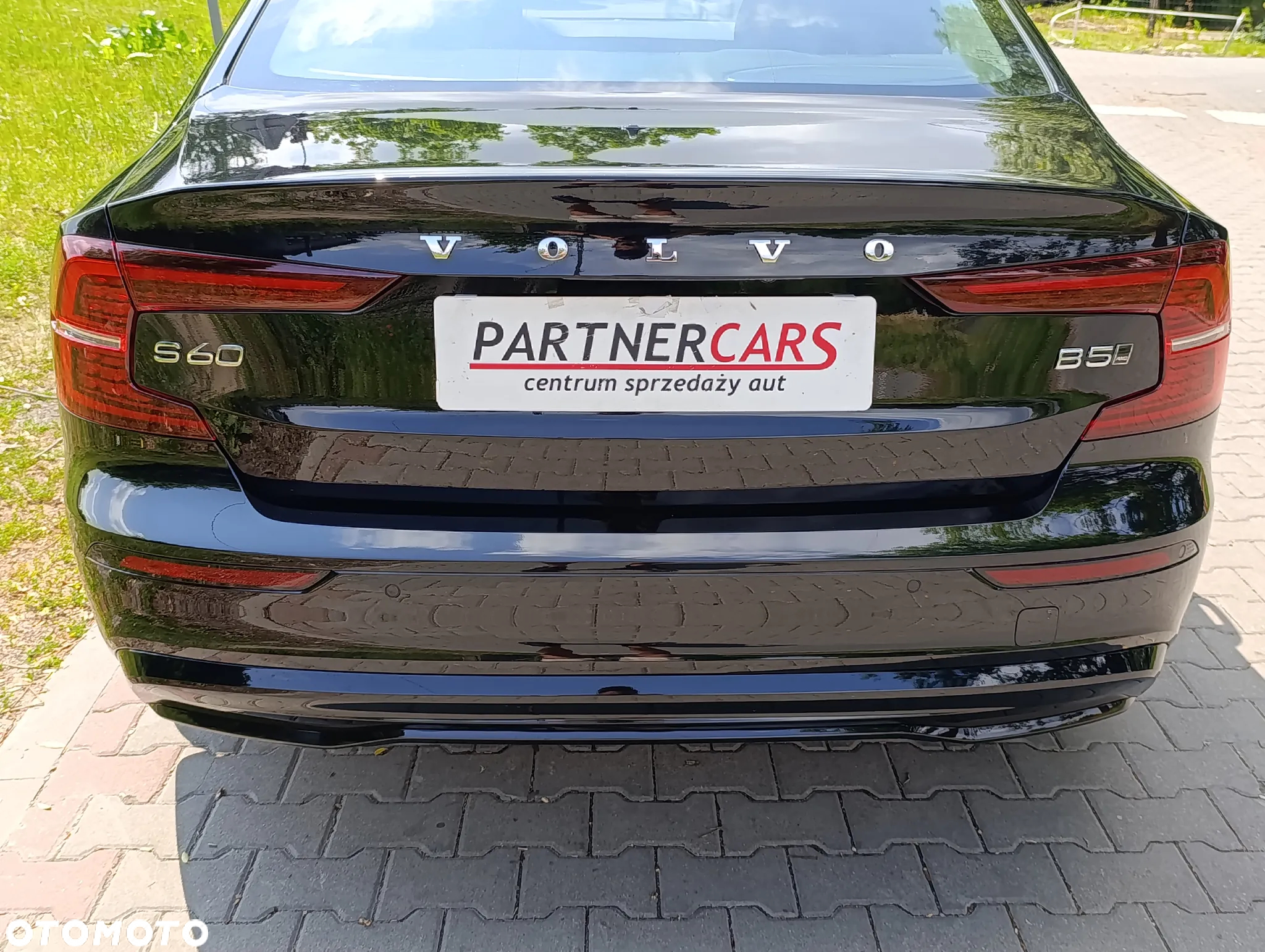 Volvo S60 B5 B AWD Plus Dark - 12