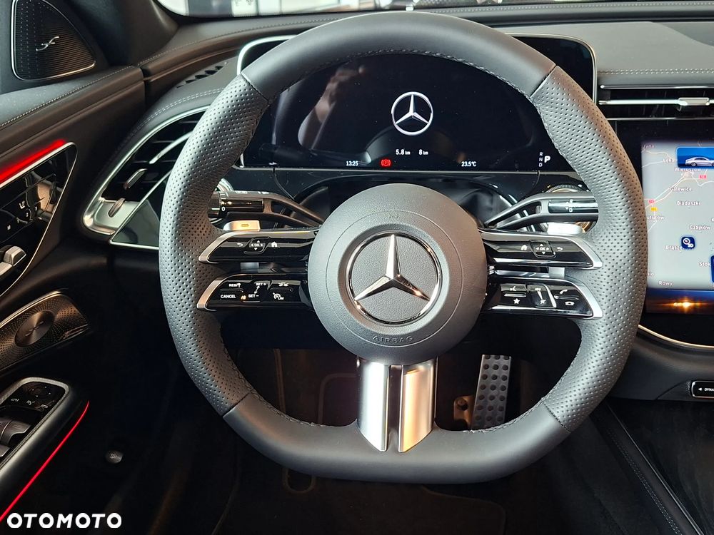 Mercedes-Benz Klasa E 220 d mHEV 4-Matic AMG 9G-Tronic - 8