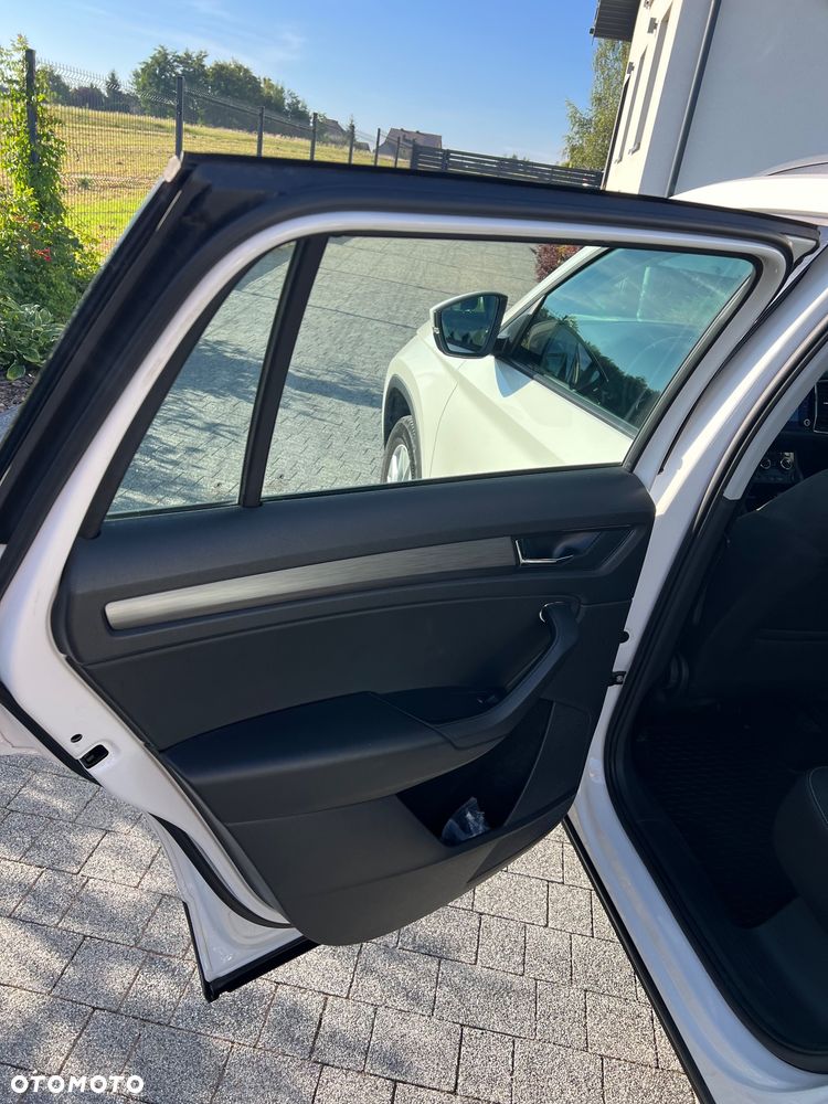 Skoda Kodiaq 2.0 TSI 4x4 Ambition DSG 7os - 12