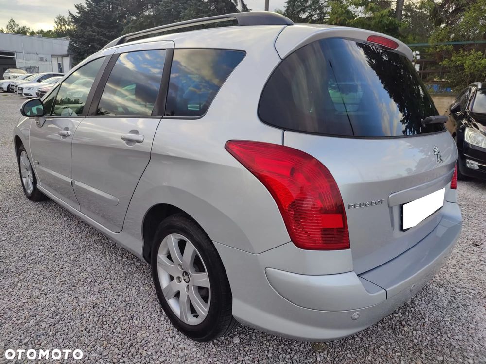 Peugeot 308 - 4