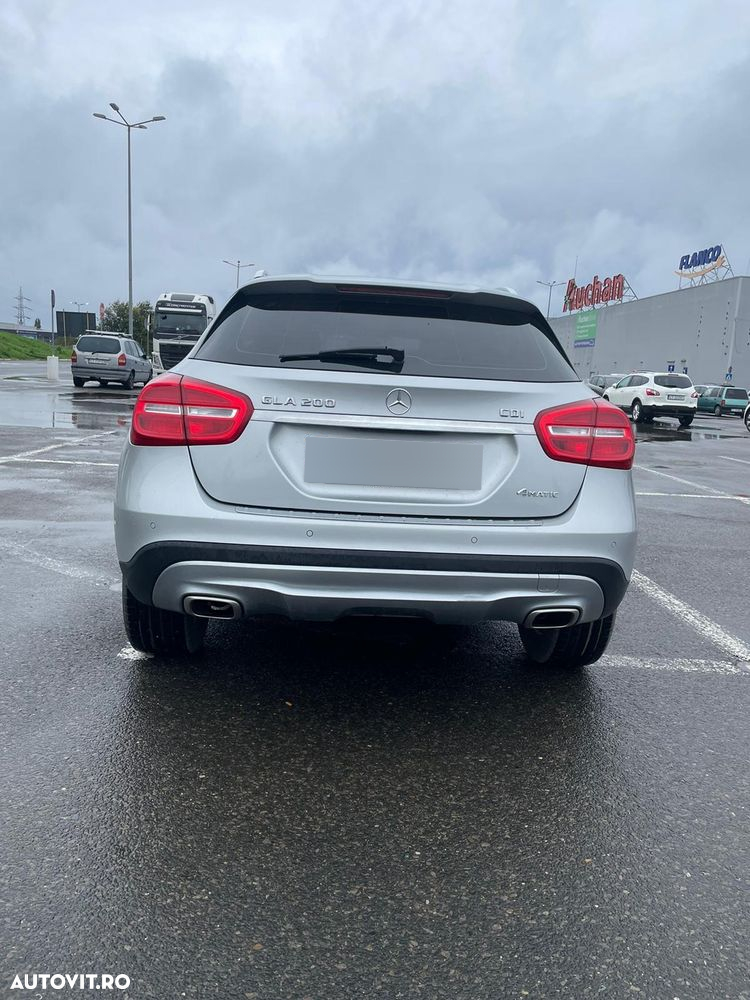 Mercedes-Benz GLA 200 CDI 4MATIC Aut. - 7
