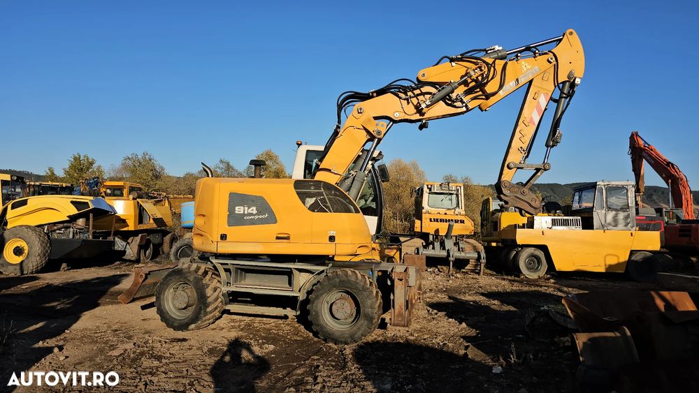 Liebherr A 914 Excavator pe roți - 14