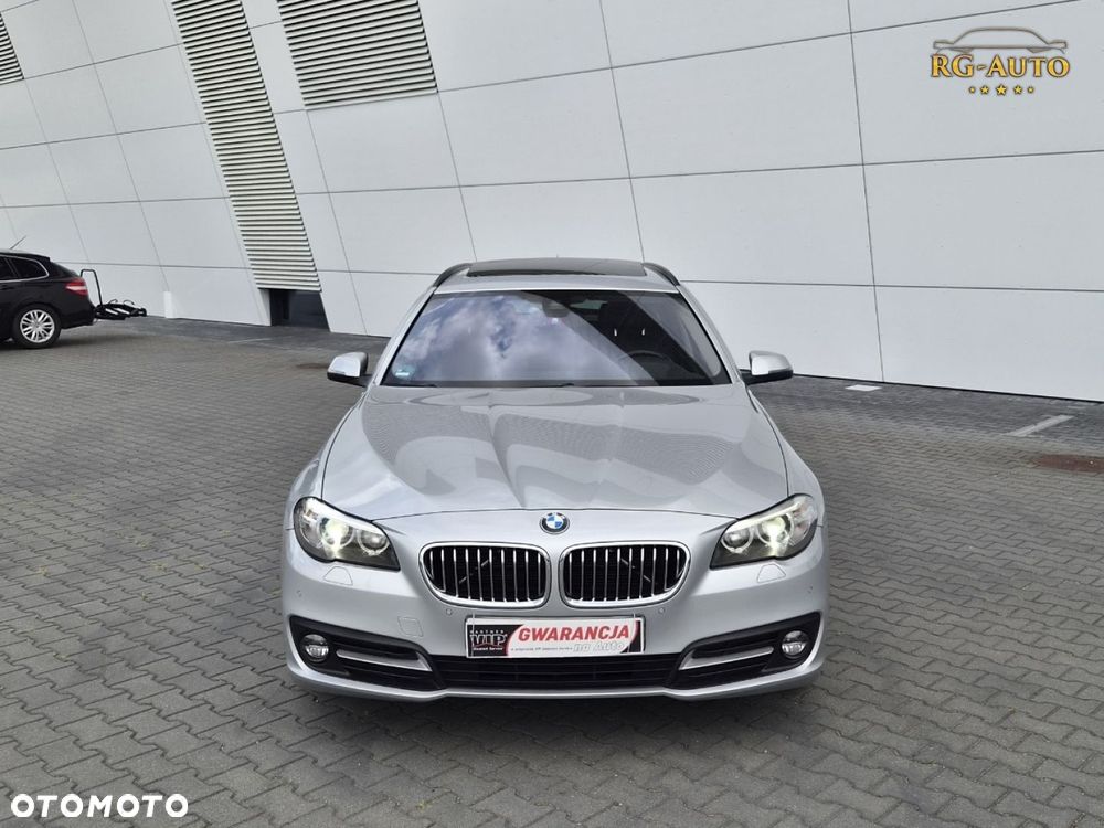 BMW Seria 5 525d xDrive Luxury Line - 17