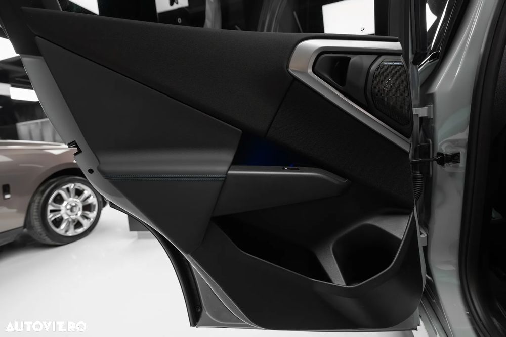 BMW X3 20 xDrive - 27