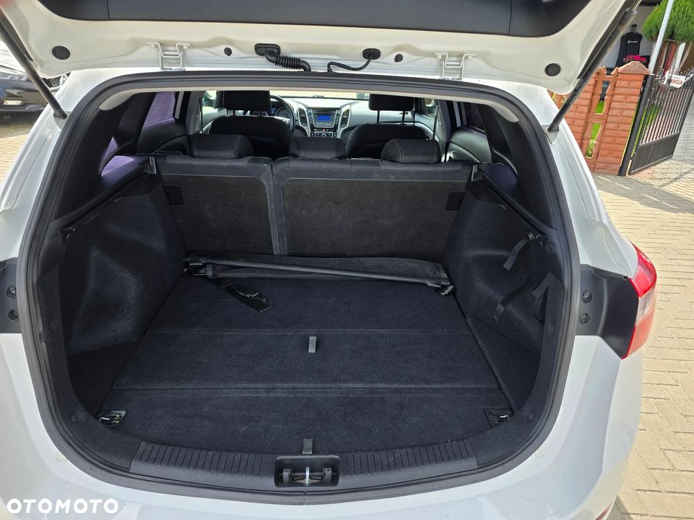Hyundai i30 - 19