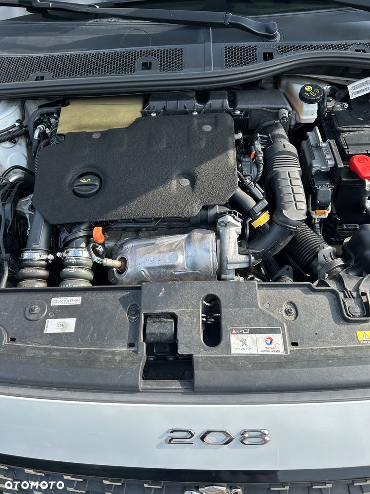 Peugeot 208 - 26