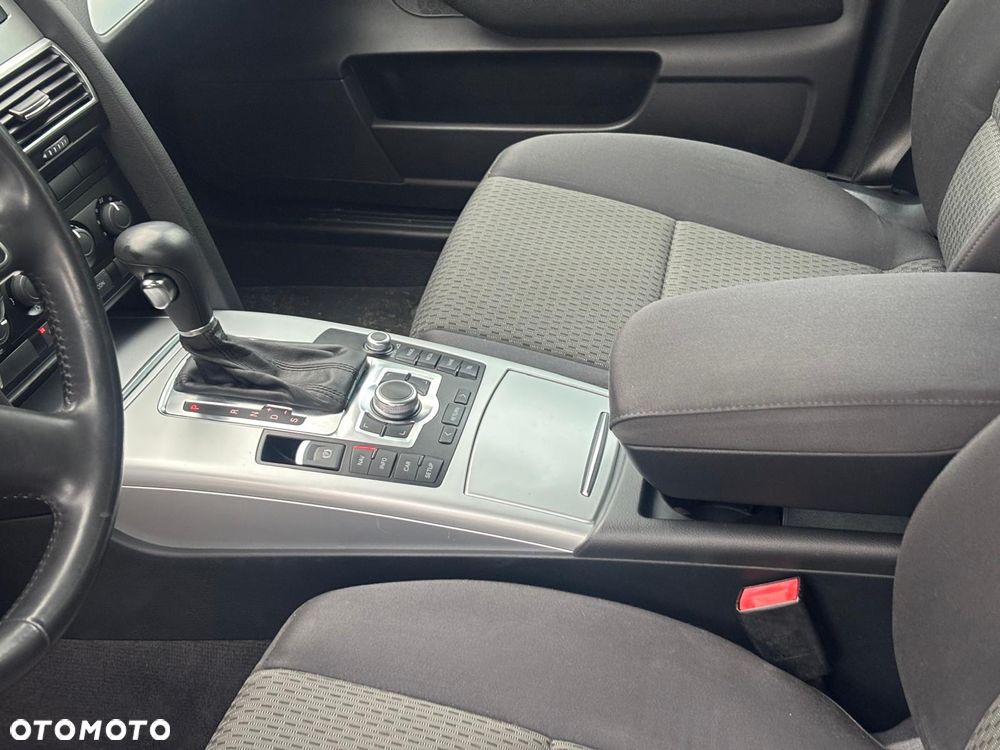 Audi A6 Avant 2.0 TDI Multitronic - 15