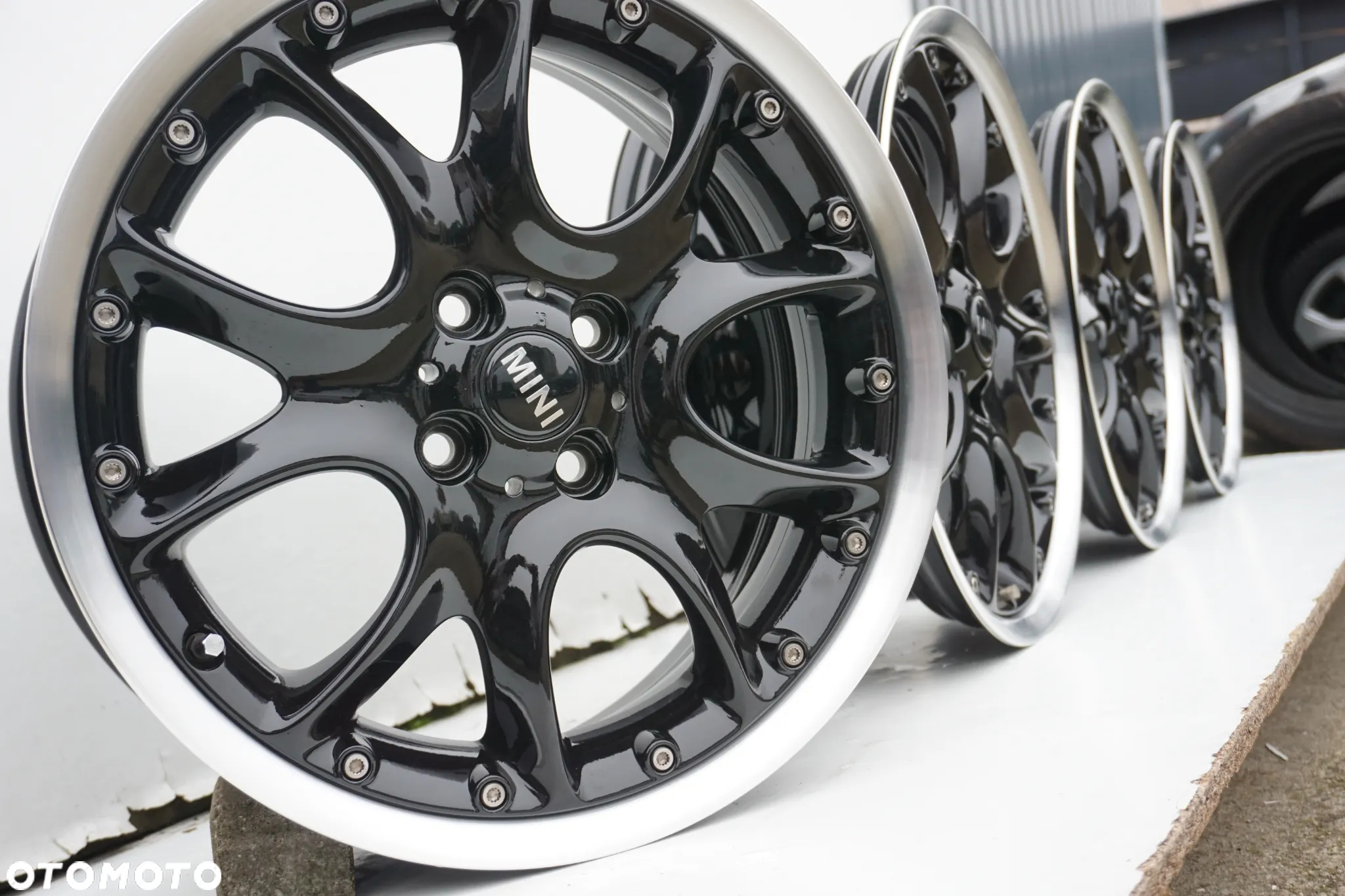 Mini 4x100 17 7J et48 2LTG skręcane - 3