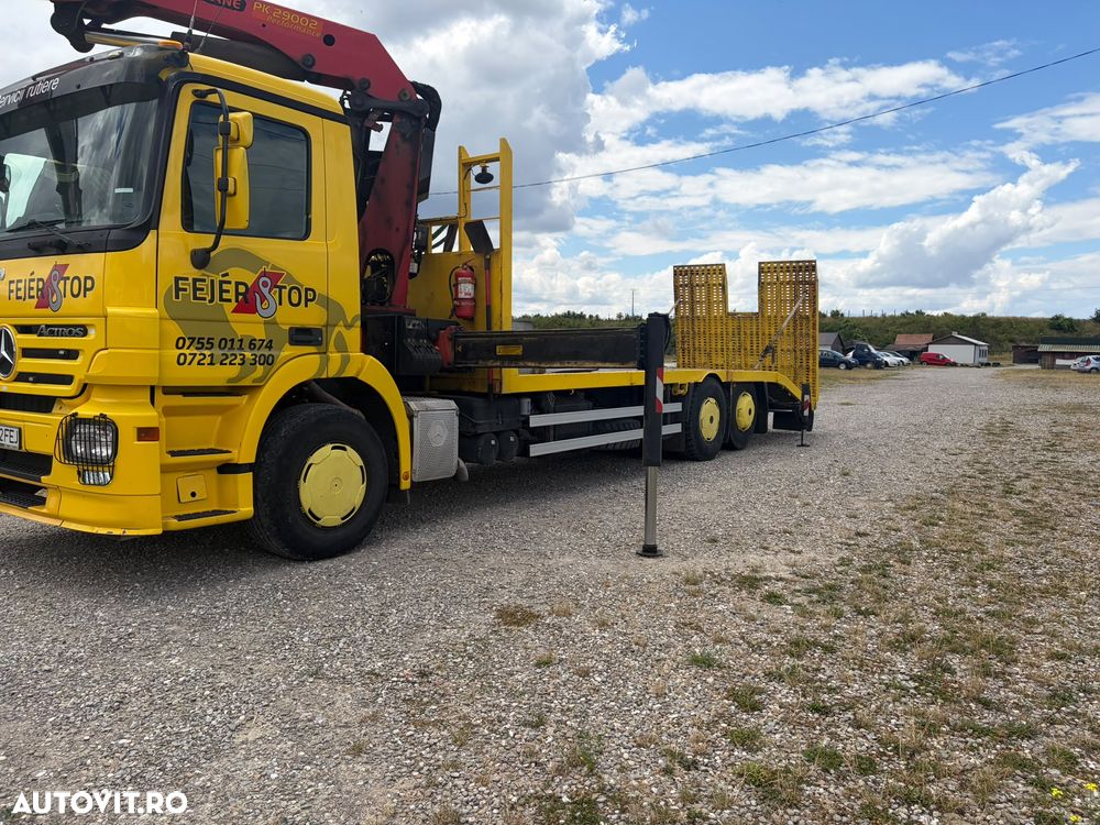 Mercedes-Benz Actros - 3