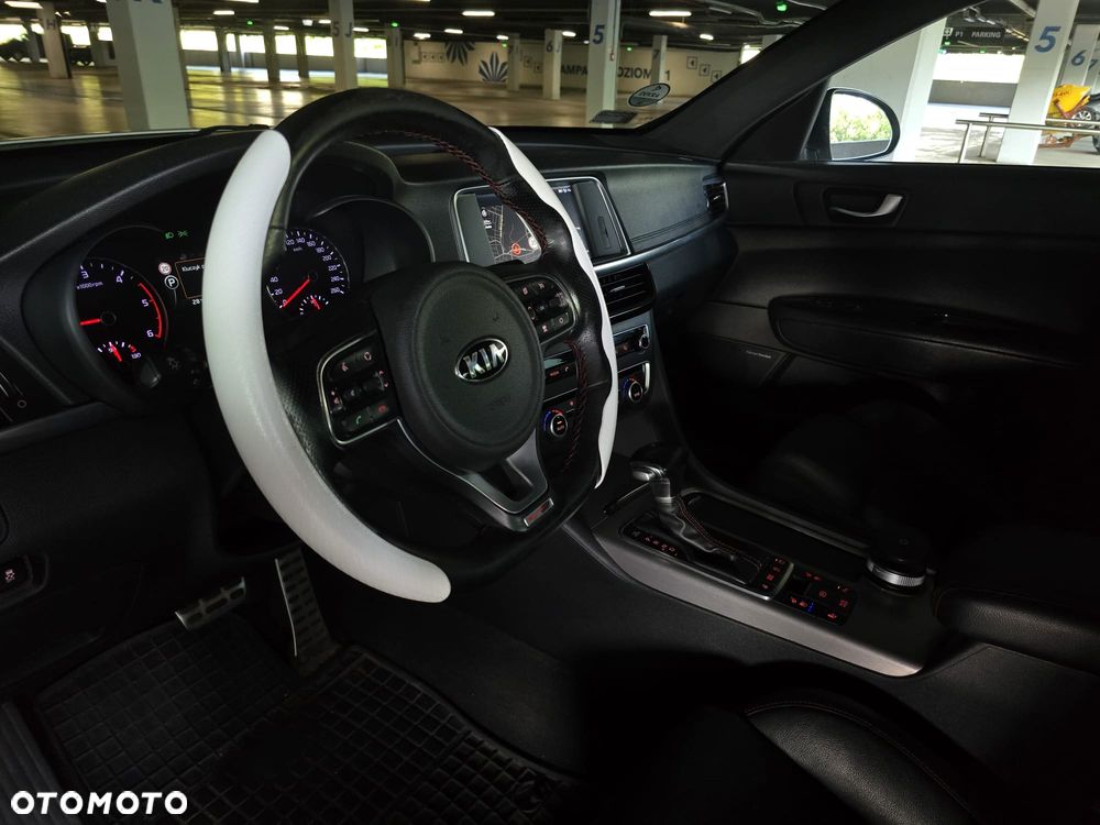 Kia Optima 1.7 CRDI GT Line DCT - 24