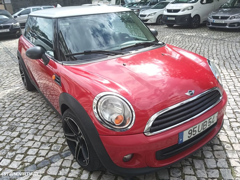 MINI 3 Portas One D - 2