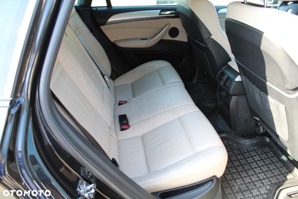 BMW X6 - 18