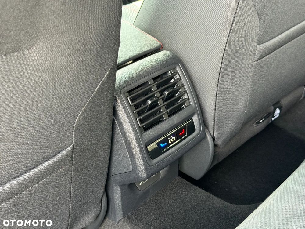 Volkswagen Golf 2.0 TSI GTI DSG - 16