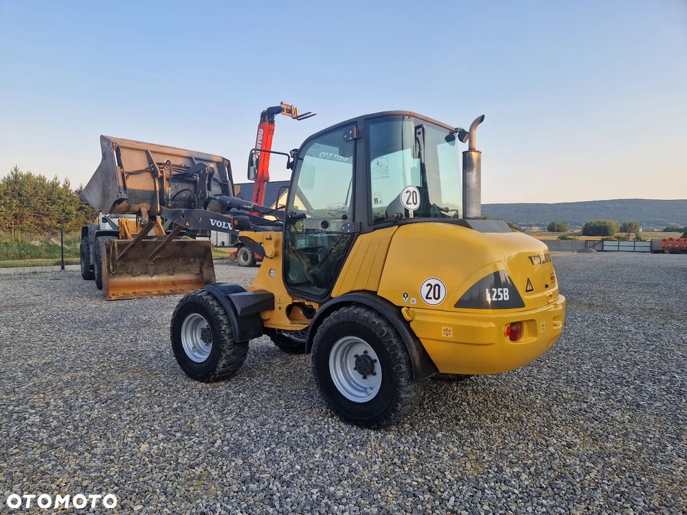 Volvo L25B-P - 3