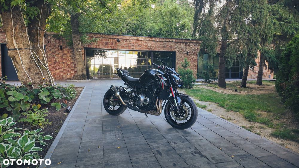 Kawasaki Z 900 - 10