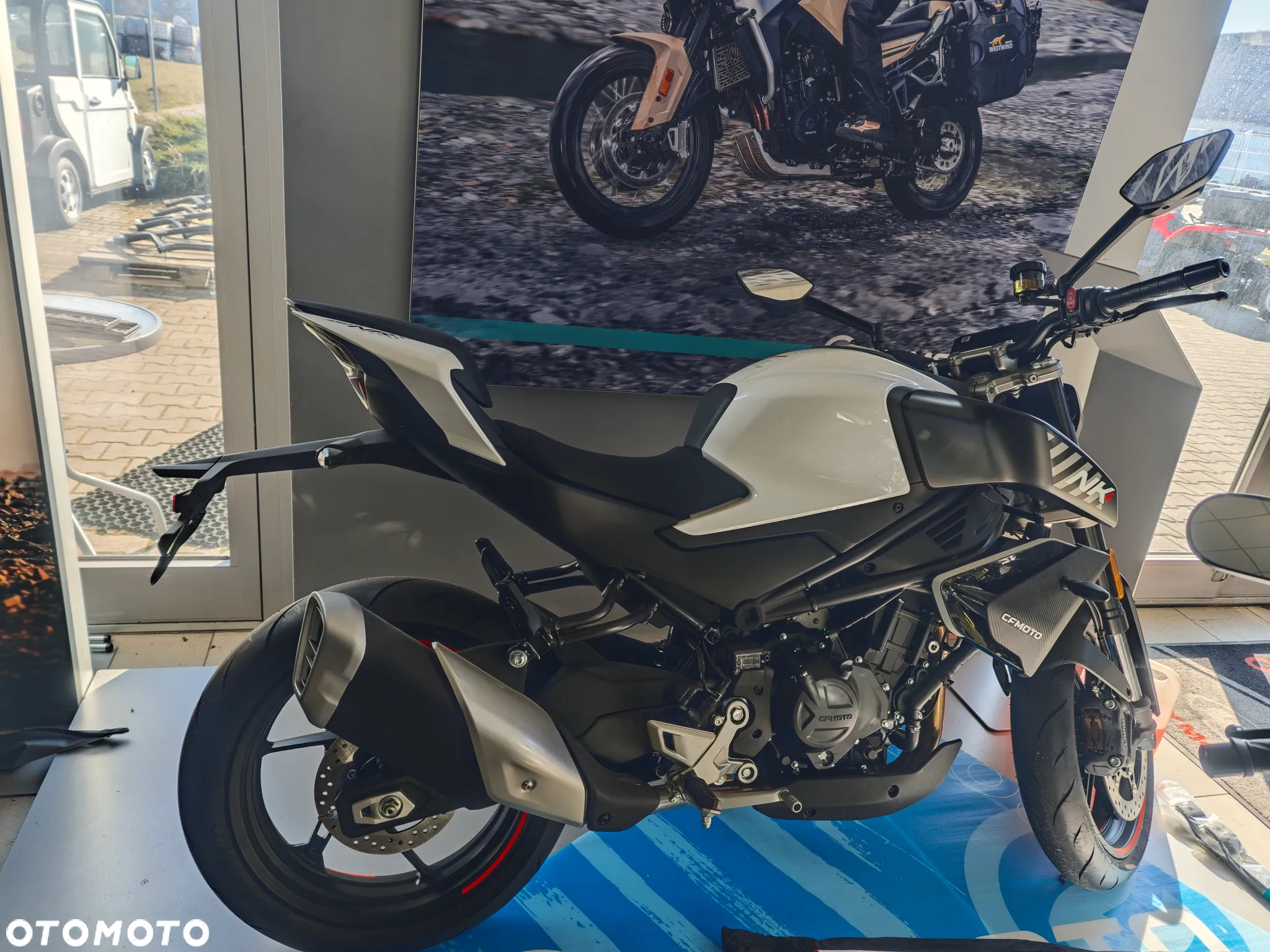CFMoto NK - 37