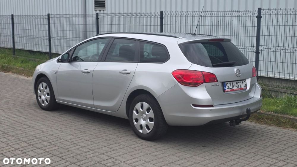 Opel Astra 1.6 - 5