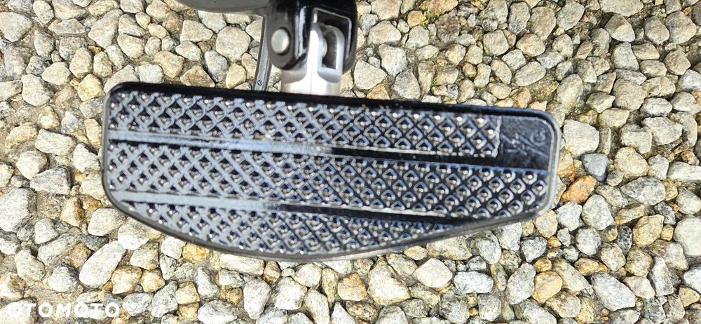 Harley-Davidson Softail Low Rider - 10