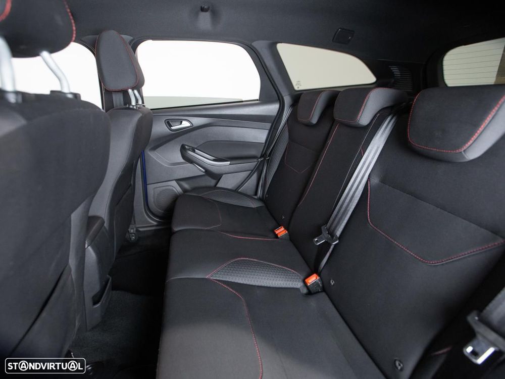 Ford Focus SW 1.5 TDCi ST-Line - 8