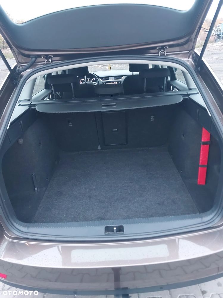 Skoda Octavia 1.6 TDI SCR Active - 12
