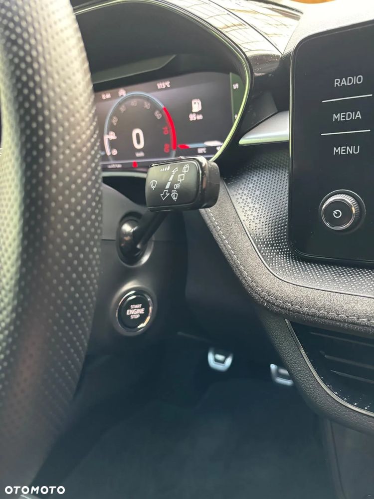 Skoda Fabia 1.0 TSI Monte Carlo - 28