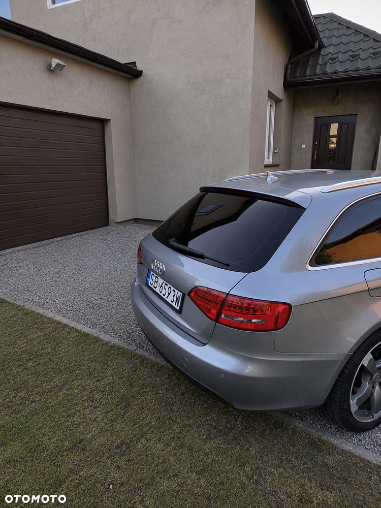 Audi A4 Avant 2.0 TDI Limited Edition Multitr - 3
