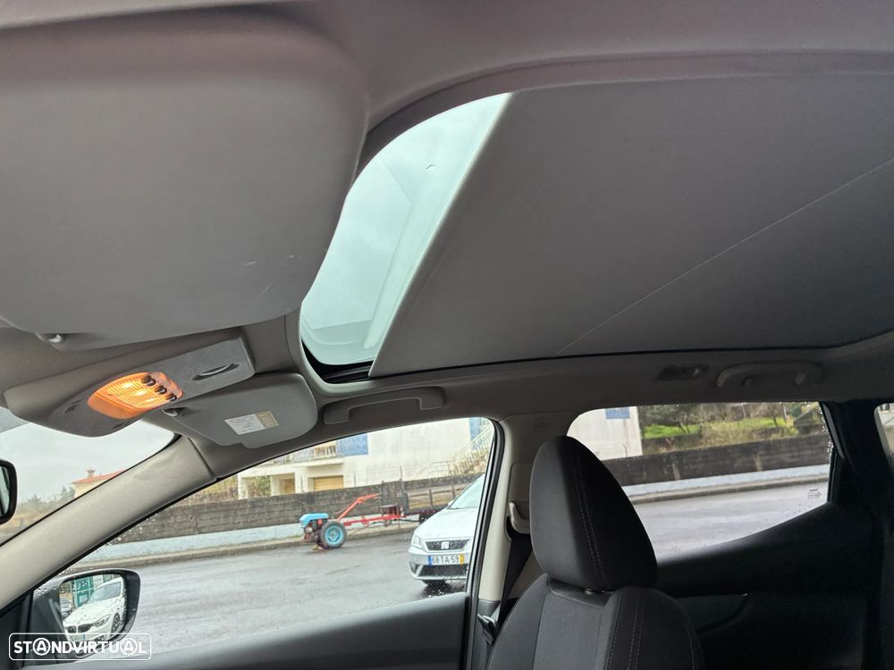 Nissan Qashqai 1.5 dCi N-Connecta 18 - 6