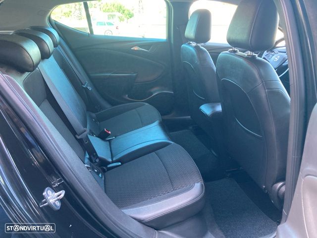 Opel Astra 1.6 CDTI Innovation S/S - 37
