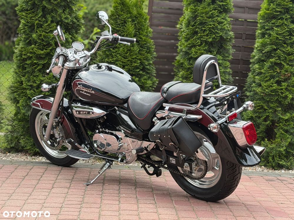 Hyosung GV - 8