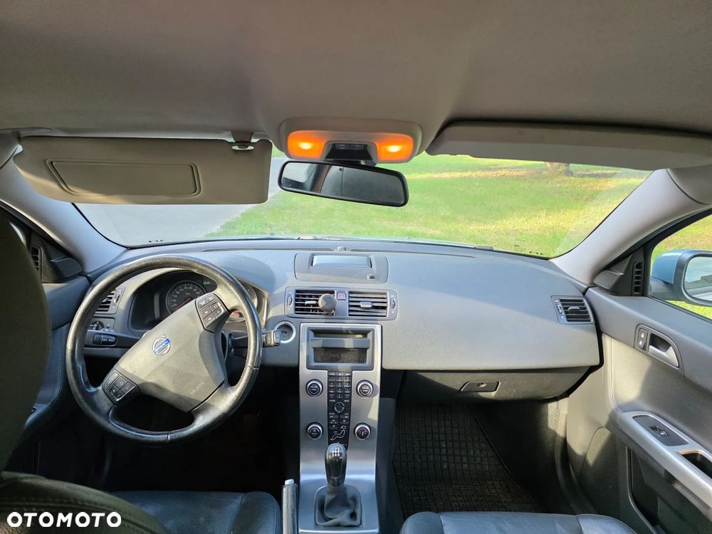 Volvo V50 1.6D - 11