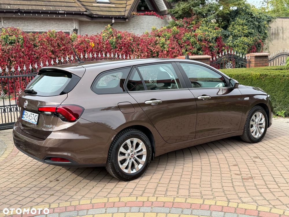 Fiat Tipo 1.4 16v Easy EU6d - 11