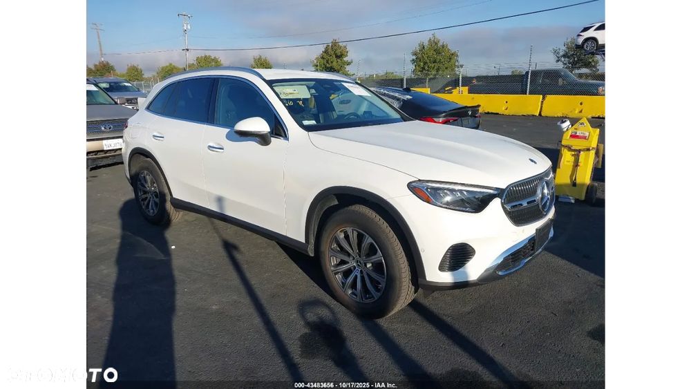 Mercedes-Benz GLC - 1