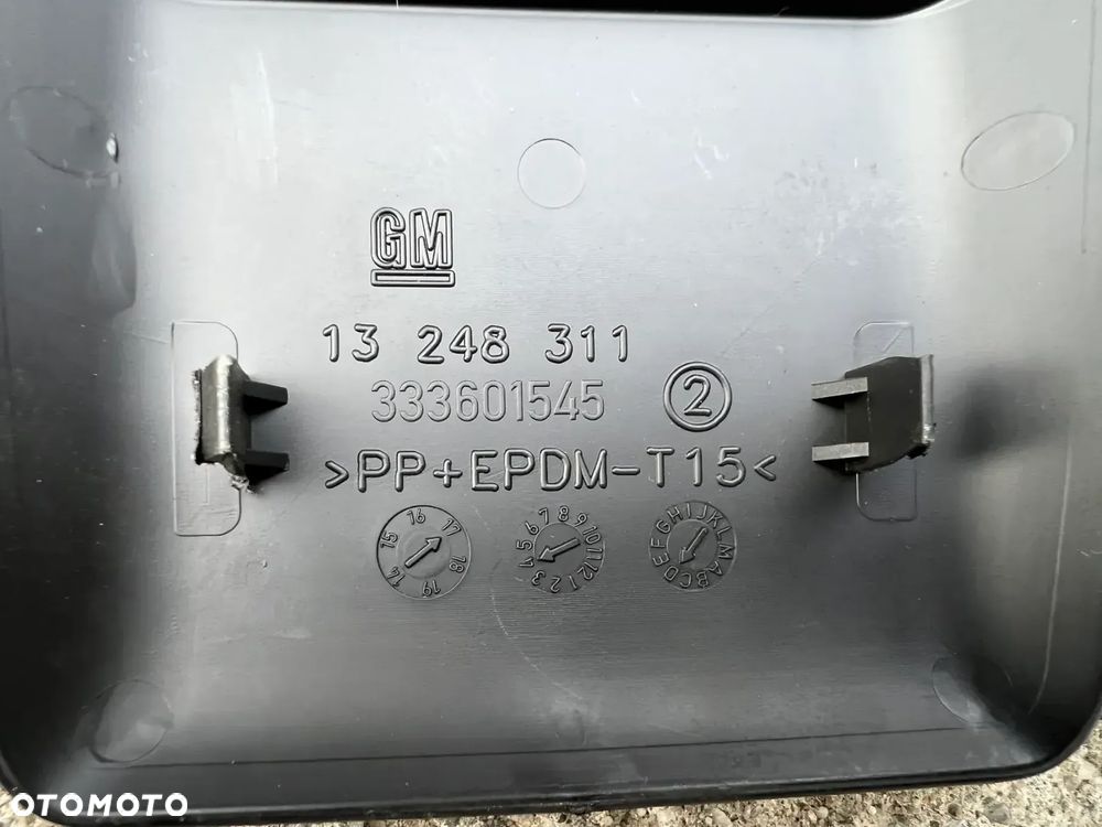 Zaślepka fotela śrub tylnego tył Opel Corsa D, E - 3