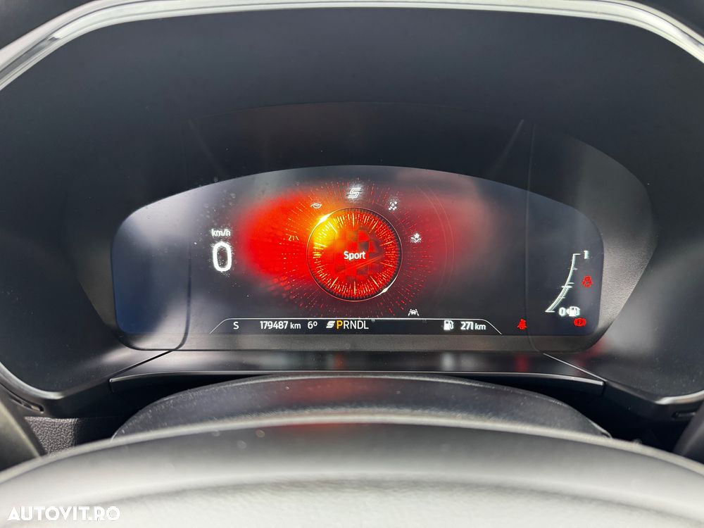 Ford Kuga 2.5 Duratec FHEV ST-LINE X - 7