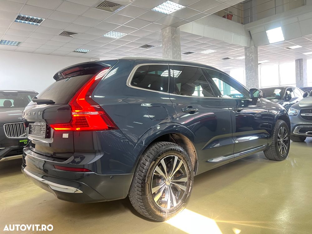 Volvo XC 60 T6 AWD Recharge Geartronic Inscription Expression - 11