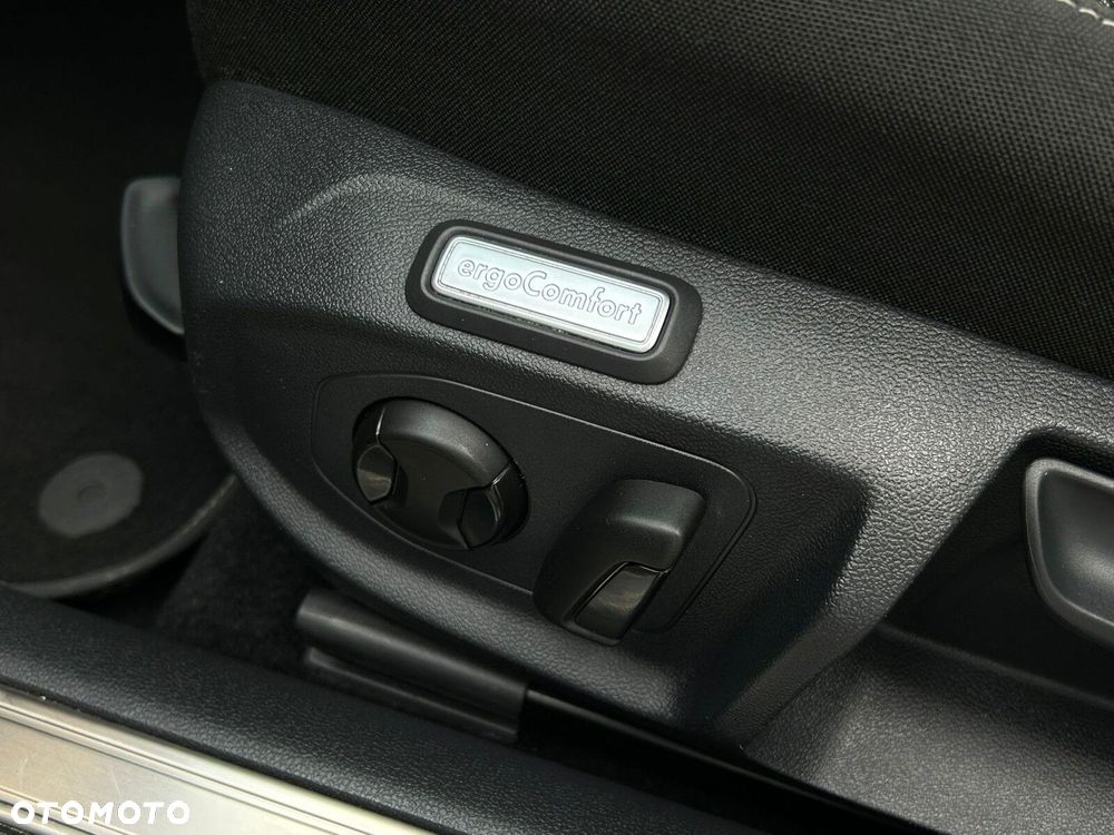 Volkswagen Arteon 2.0 TSI Essence DSG - 33