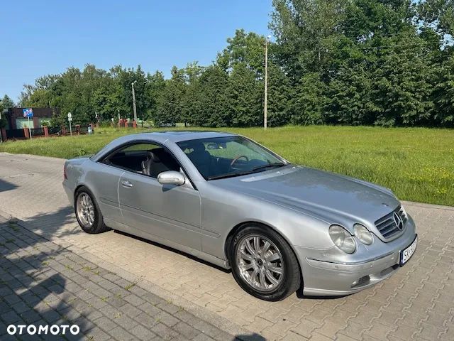Mercedes-Benz CL 500 - 26