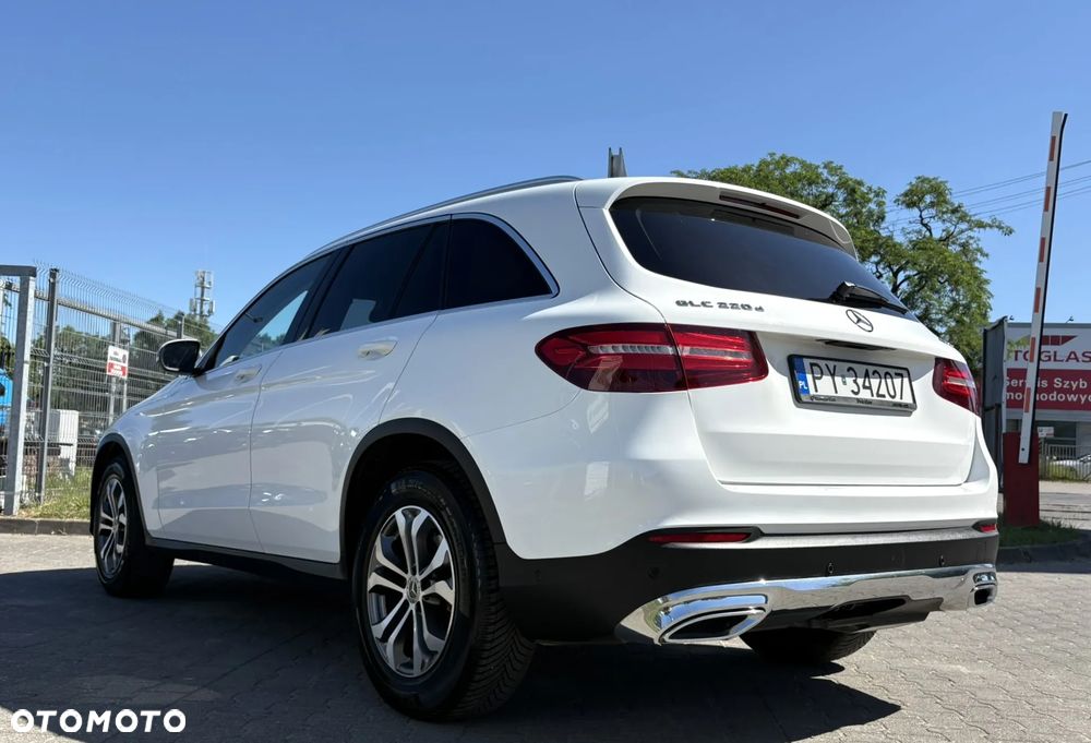 Mercedes-Benz GLC 220 d 4Matic 9G-TRONIC - 6