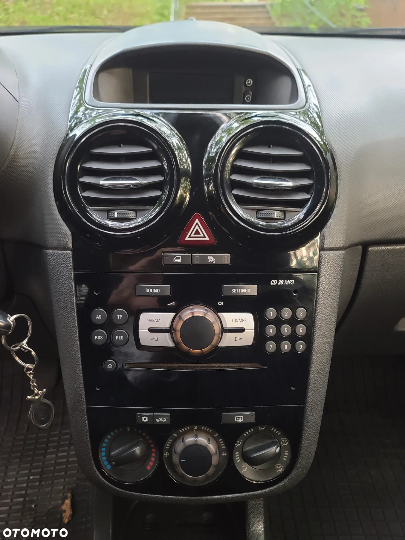 Opel Corsa - 20