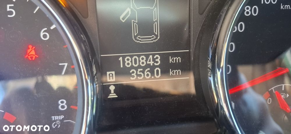 Nissan Qashqai+2 - 6