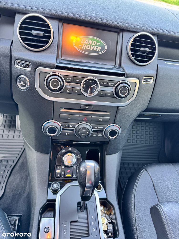Land Rover Discovery 3.0D V6 HSE - 6