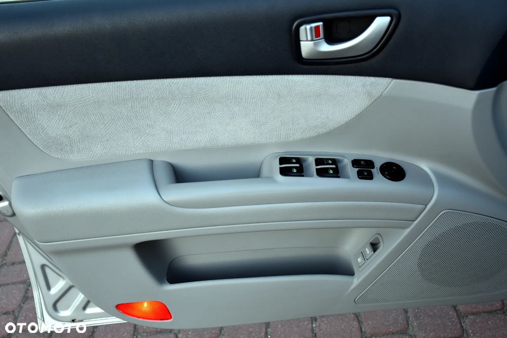 Hyundai Sonata - 18