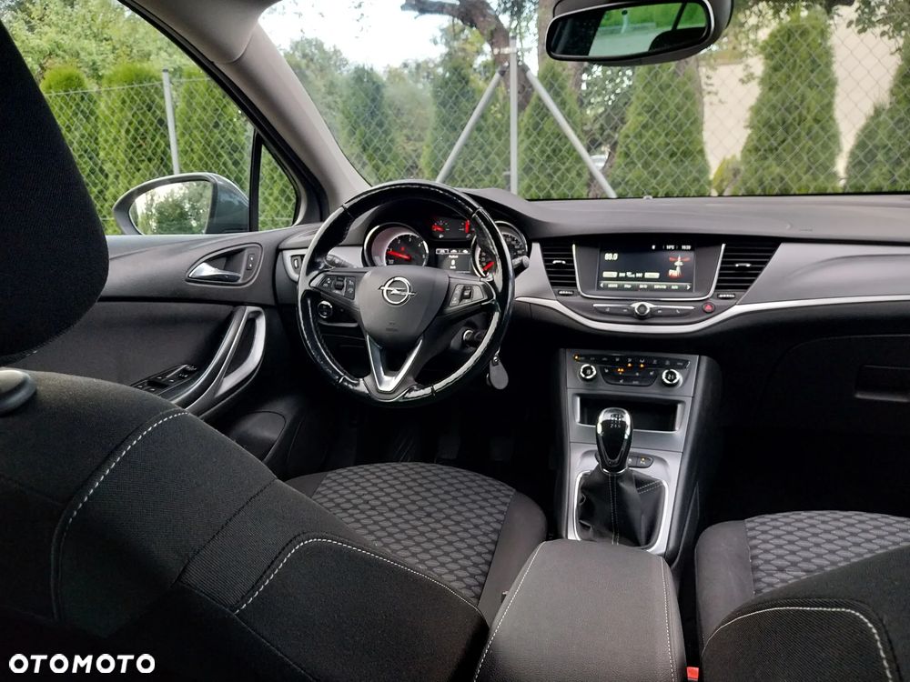 Opel Astra 1.6 CDTI Cosmo - 5