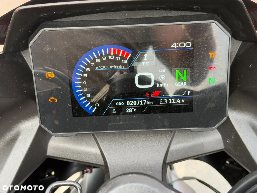 Suzuki GSX-R - 9