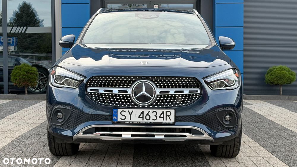 Mercedes-Benz GLA 250 4Matic 8G-DCT Style - 1