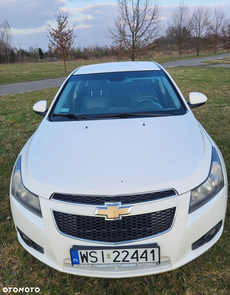 Chevrolet Cruze 1.8 LT - 4