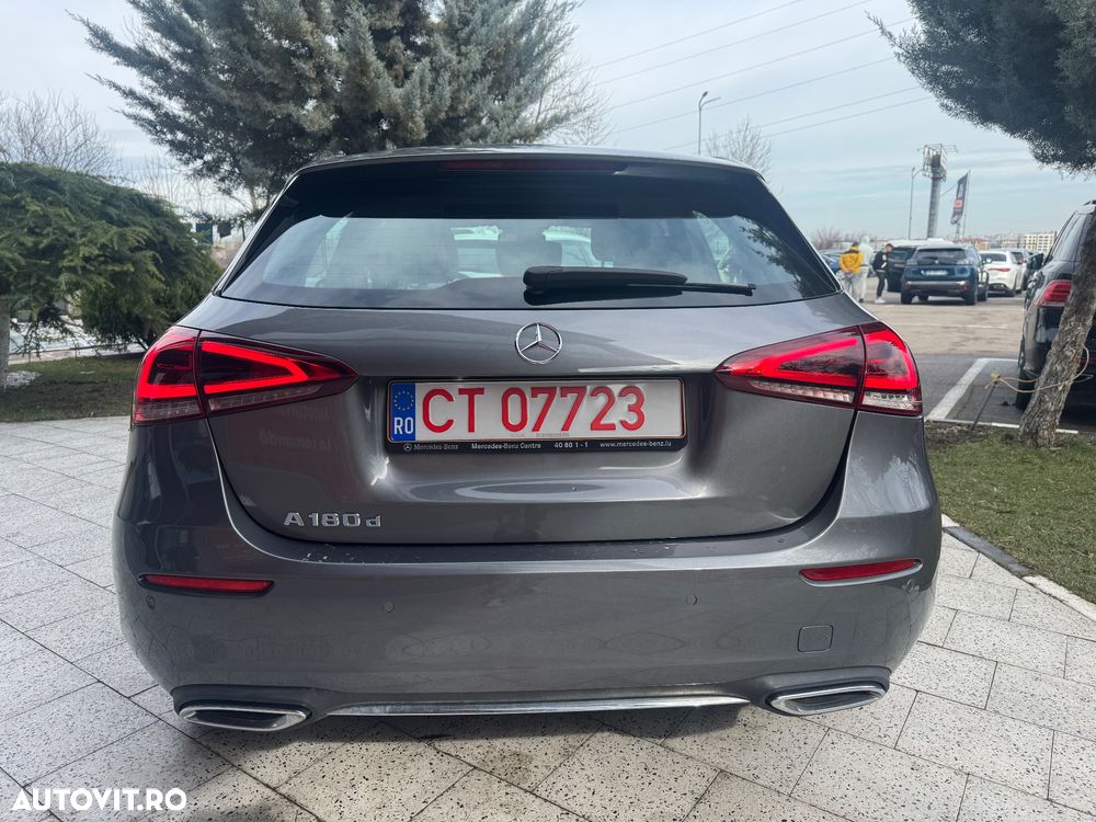 Mercedes-Benz A 180 d 7G-DCT - 21