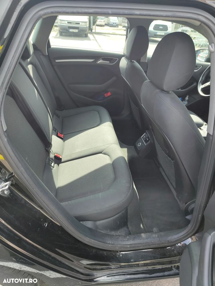 Audi A3 Sportback - 13
