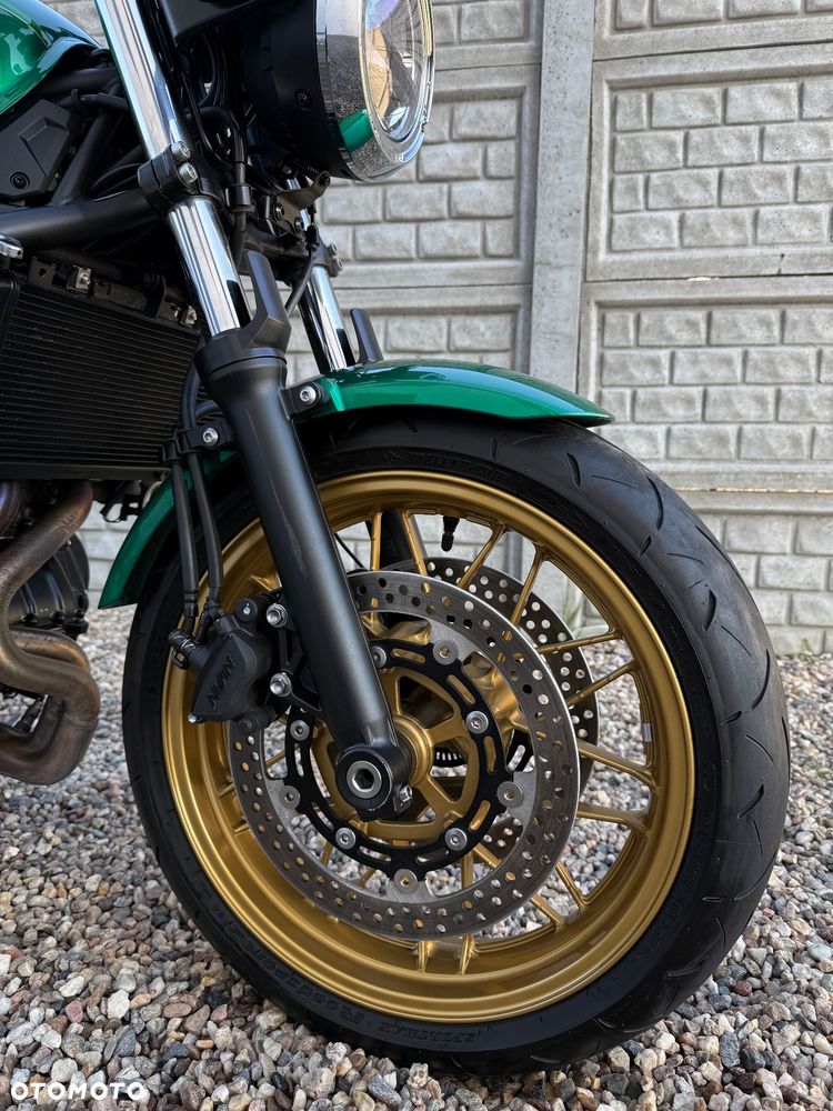Kawasaki Z 650 RS - 12