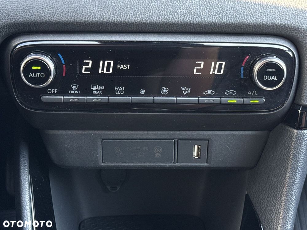 Toyota Yaris 1.5 Selection Style - 17